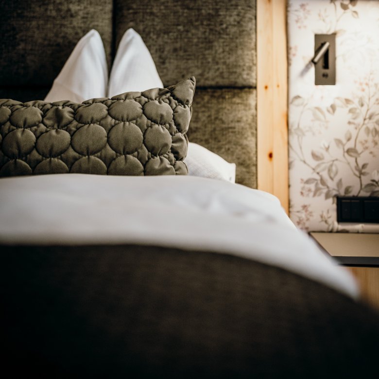 home_interior_hotel_rieser_pertisau-achensee_2022_wellness_baerenkopfsuite_rooftop_suite_c_home_interior_96dpi-66_1.jpg home_interior_hotel_rieser_pertisau-achensee_2022_wellness_baerenkopfsuite_rooftop_suite_c_home_interior_96dpi-66_1.jpg