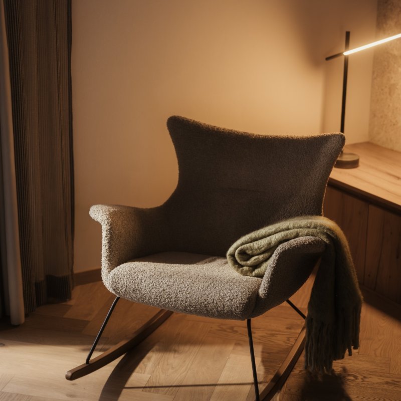 How interior design works with fabrics